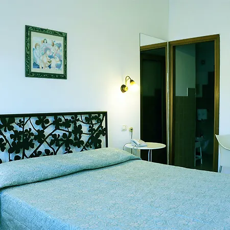 La Della Castellana Hotel 3*